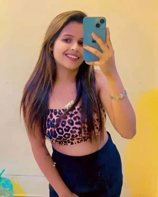 Nisha best call girls in Delhi